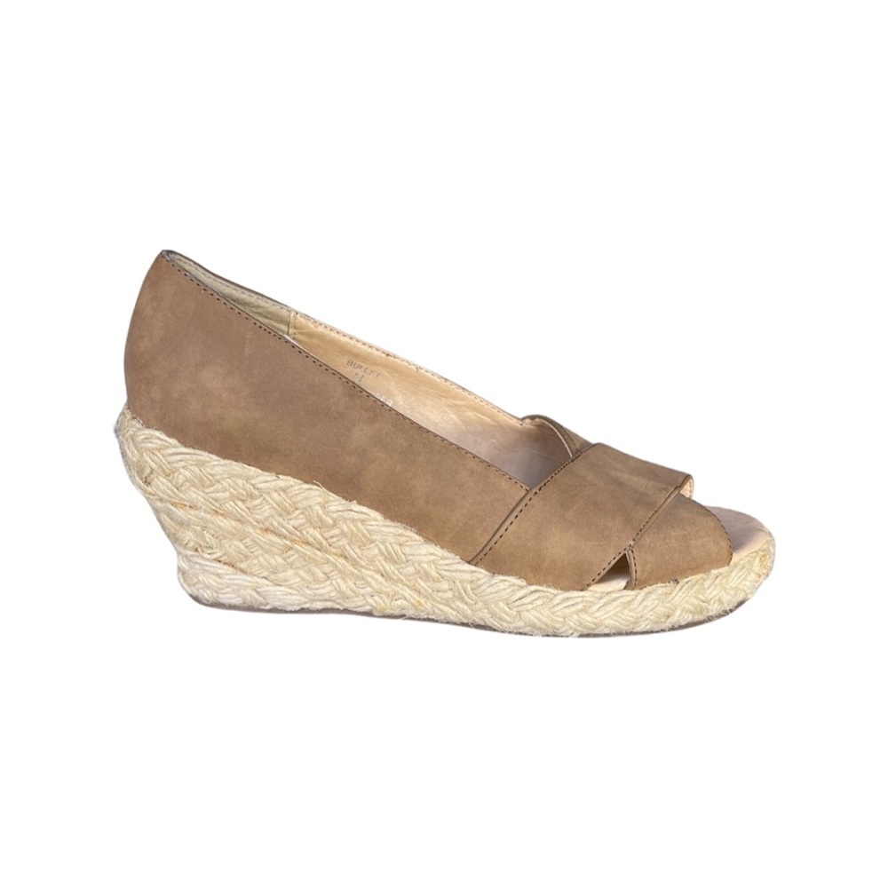 Coconuts by Matisse Tan Bullet Wedged Sandals Size 5.5